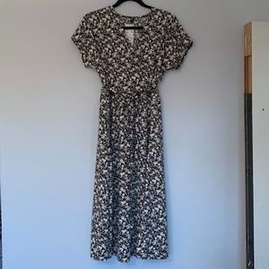 Uniqlo Midi Flower Dress NWT